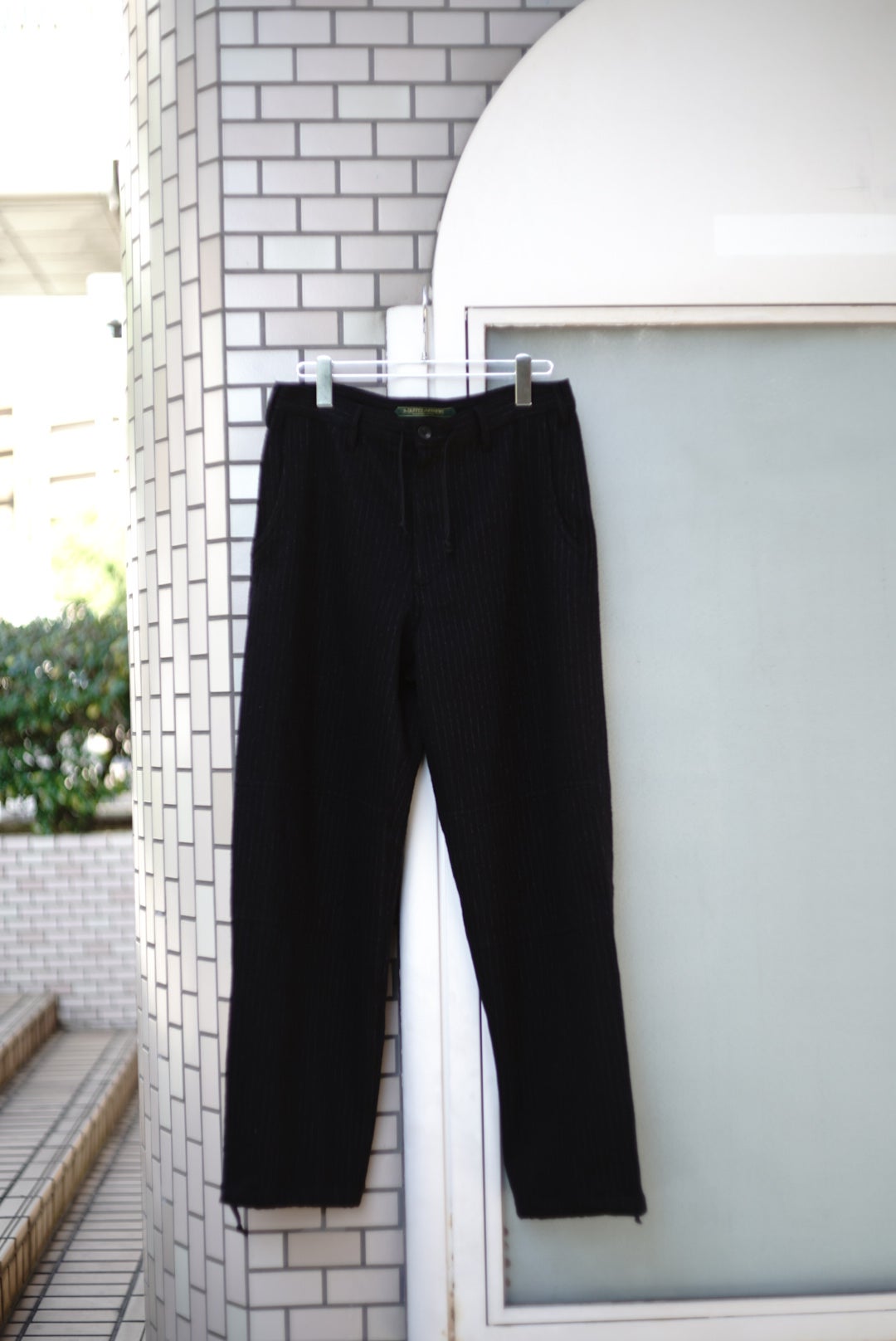 The DUFFER N NEPHEWS Milled Wool Trouser - Black | WALD. ABENO