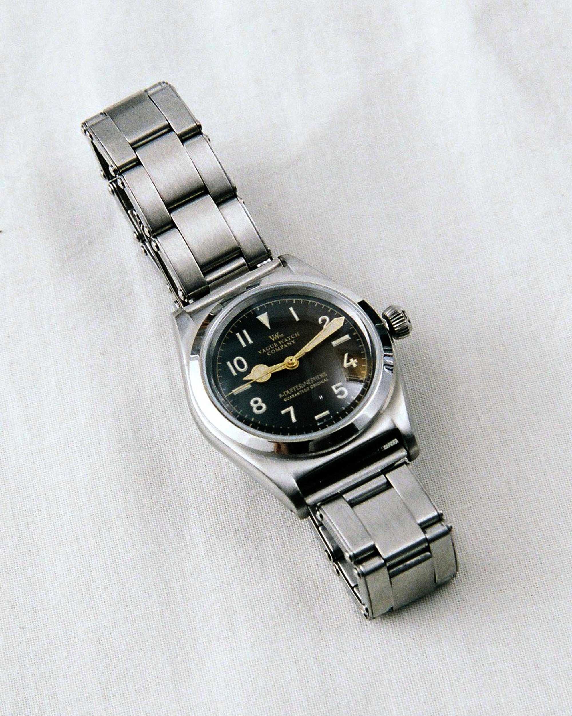 The DUFFER N NEPHEWS × VAGUE WATCH CO. Bubble Watch - Silver 